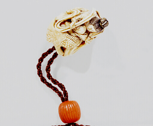 Ivory Tennin on Swan Netsuke