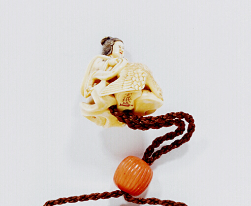 Reverse Ivory Tennin on Swan Netsuke