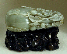 18th century jade box in the form of a double gourd